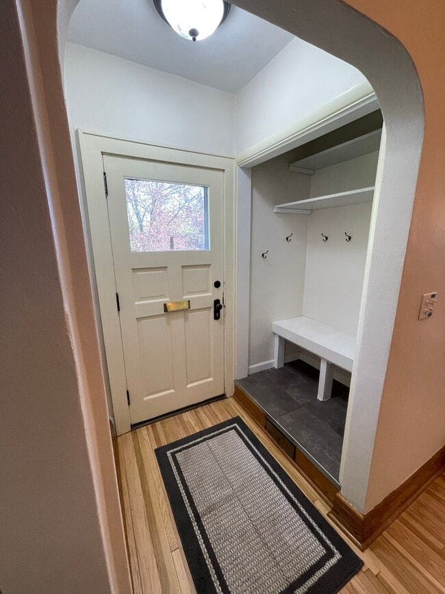 Building Photo - Available Sept 3! - Beautiful 4 Bed 3 Bath