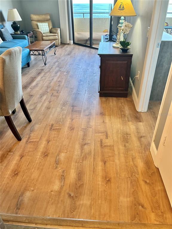 Building Photo - 6009 Sea Ranch Dr