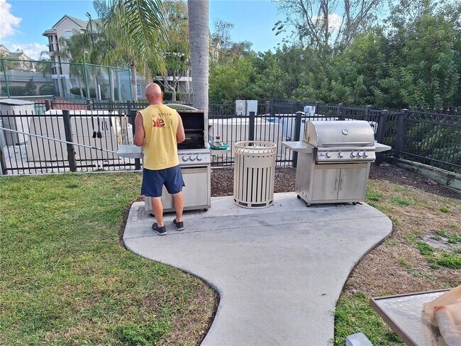 Building Photo - 5140 Northridge Rd