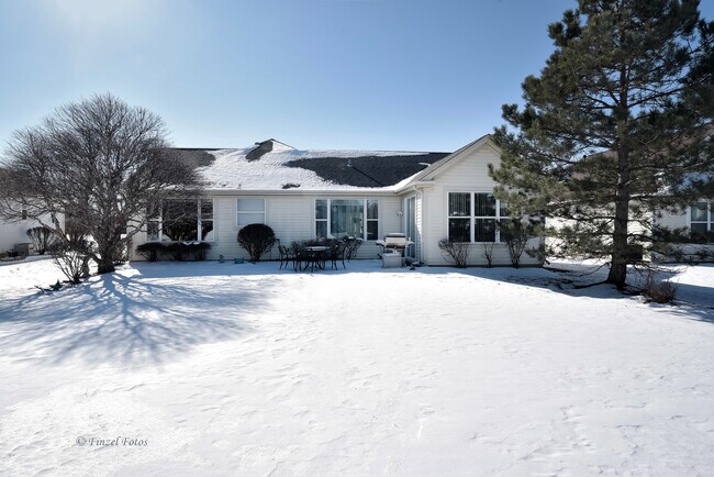 Building Photo - 13060 Drendel Rd