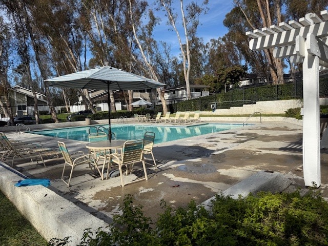 Building Photo - 2330 Coventry Cir