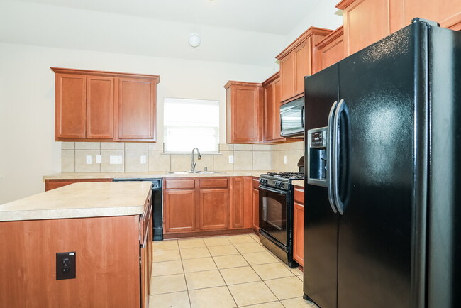 Building Photo - 18306 Paige Terrace Ct