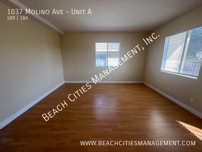 Building Photo - 1037 Molino Ave