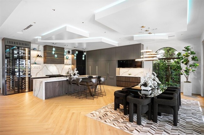 Building Photo - 632 Intracoastal Dr