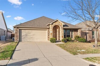 Building Photo - 9608 Straightaway Dr