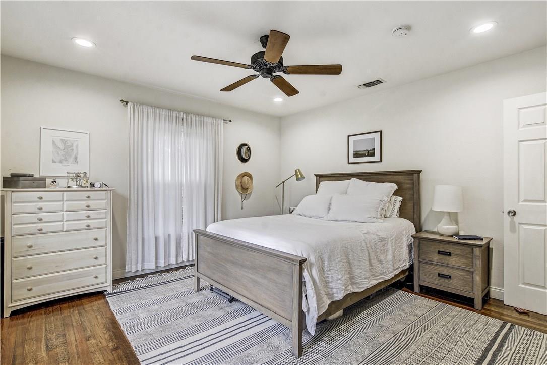 Large Primary Bedroom (Queen Bed Pictures, however, King Bed fits with night stands on each side) - 5715 Joe Sayers Ave