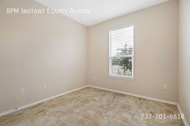 Building Photo - 6300 Carriage Pines Dr