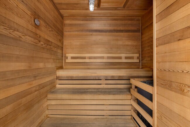 Building Photo - 685 1st Ave