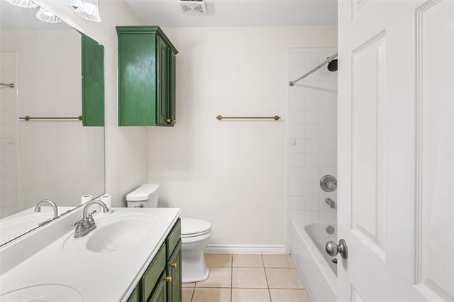 Building Photo - 3203 Rainburst Ln