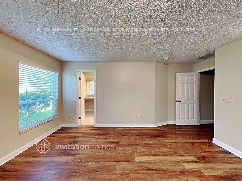 Building Photo - 5038 Hidden Springs Blvd