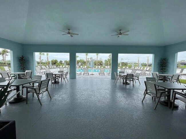 Building Photo - 1548 Saddlewood Cir