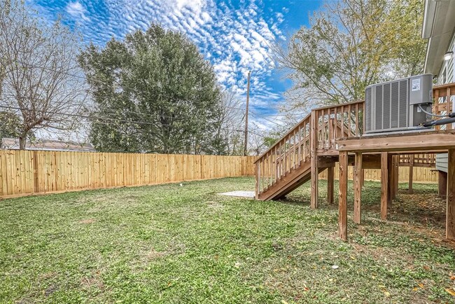 Building Photo - 4813 Palisade Dr