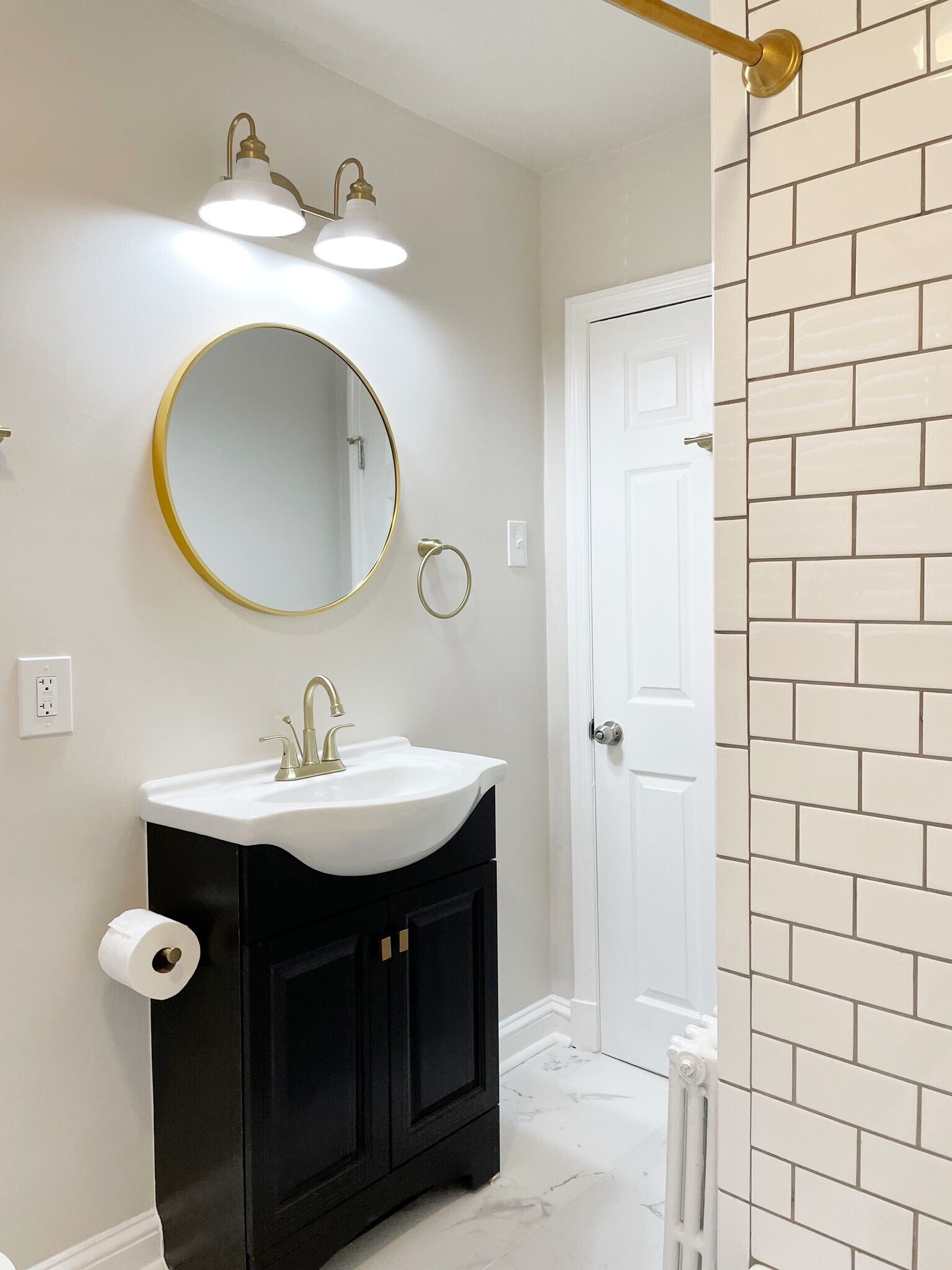 Building Photo - 500 5th St