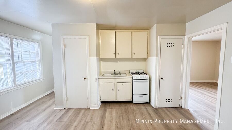 Building Photo - 2520 41st St