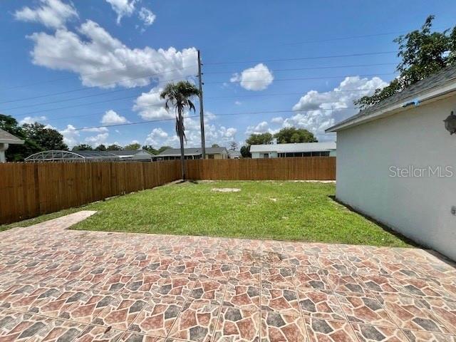 Building Photo - 2342 Queenswood Cir