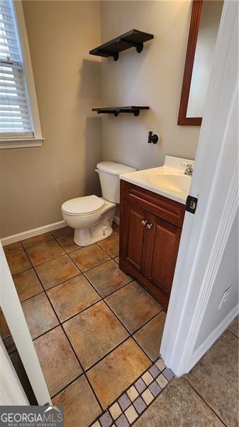 Building Photo - 3330 Ridgefair Dr