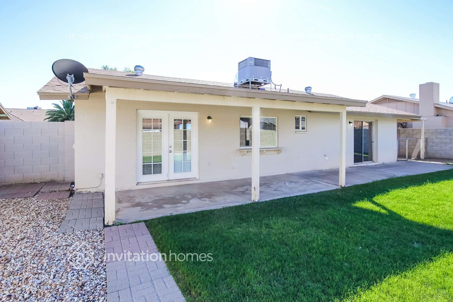Building Photo - 5634 W Altadena Ave