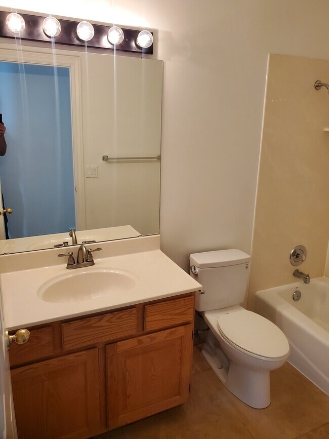 Building Photo - 4785 Dorilee Dr