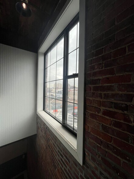 Building Photo - 610 Communipaw Ave