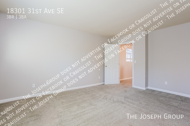 Building Photo - 18301 31st Ave SE