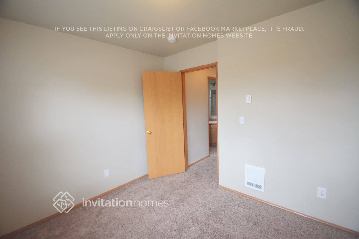 Building Photo - 409 Pine Ave