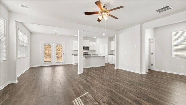 Building Photo - 3255 Colonel Ct