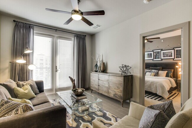 Building Photo - 505 Jackson Hill St