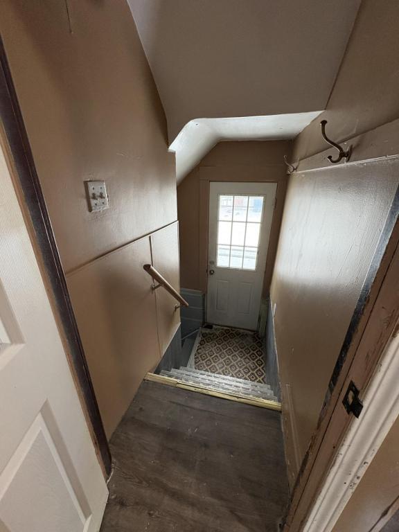 Building Photo - 24 Euclid Ave