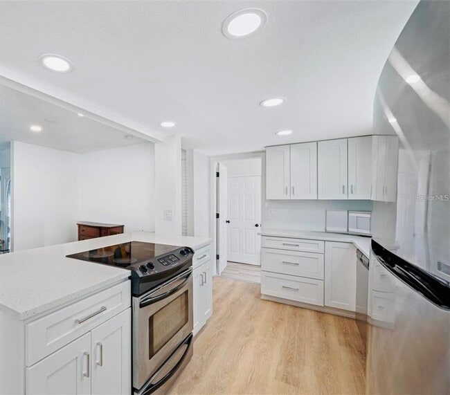 Building Photo - 1902 Briarwood St