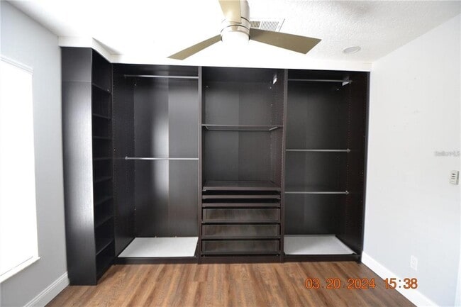 Building Photo - 2212 Stonemill Dr