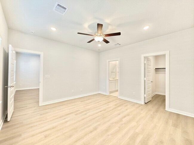 Building Photo - 8554 Blueberry Ash St