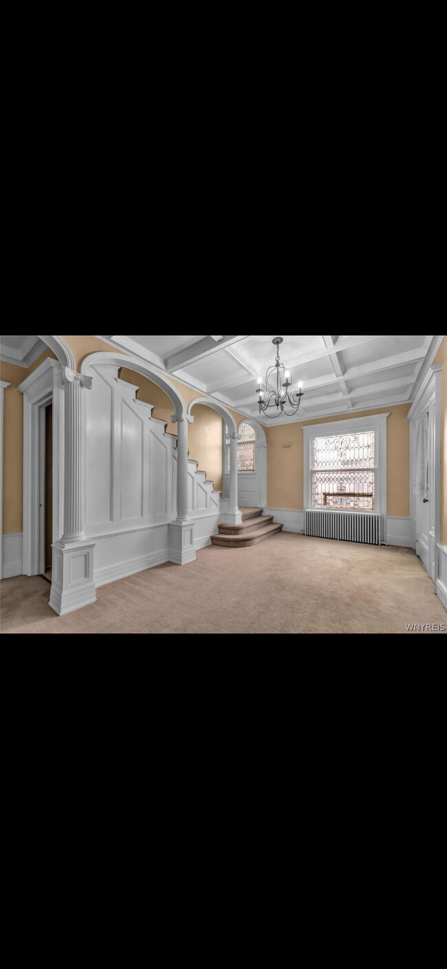 Building Photo - 444 Linwood Ave