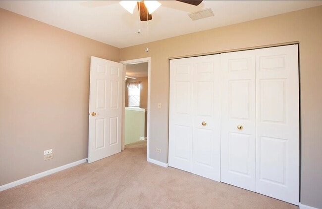 Building Photo - 707 Clover Hill Ct