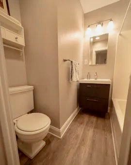 Building Photo - 34 E Liberty St