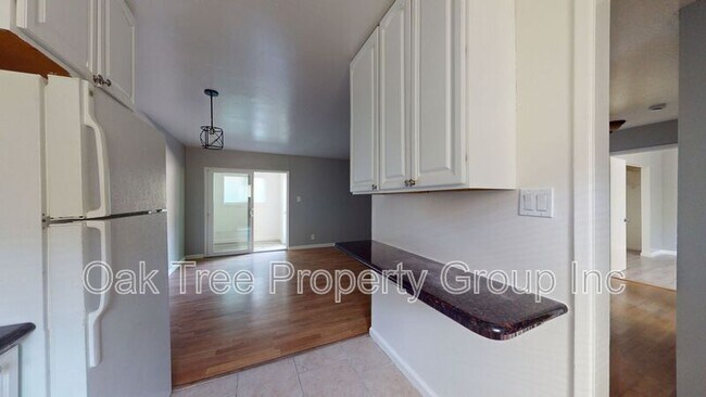 Building Photo - 1400 Yuba Ave