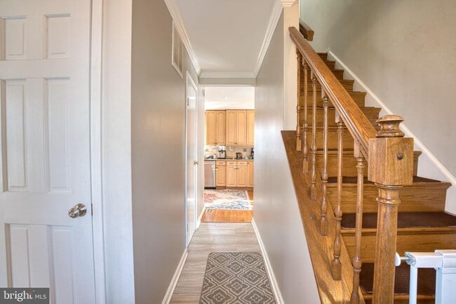 Building Photo - 5015 Tartan Hill Rd
