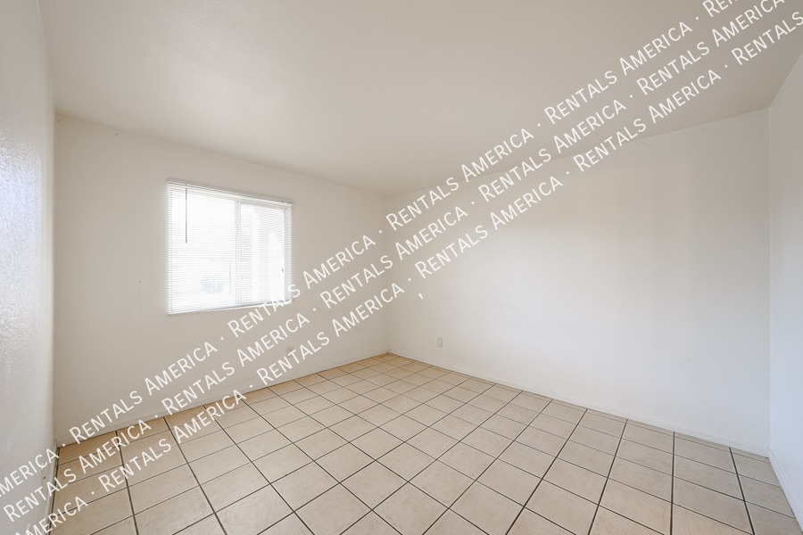 Building Photo - 12440 N 20th St