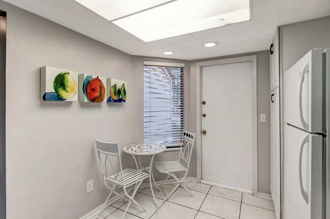 Building Photo - 290 Sandestin Blvd