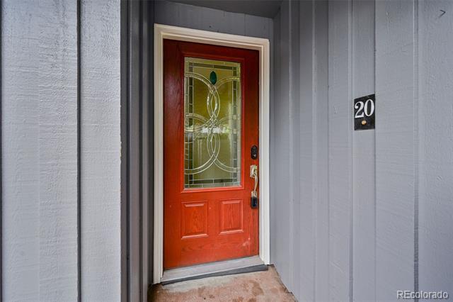 Building Photo - 30243 Pine Crest Dr