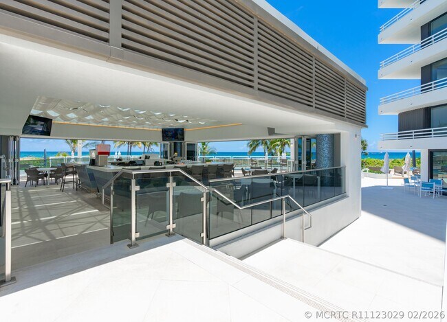 Building Photo - 1500 S Ocean Blvd