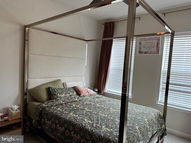 Building Photo - 7118 Rowlock Aly