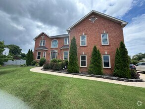 Building Photo - FOR LEASE- 4 BEDROOM FURNISHED HOME IN MT....