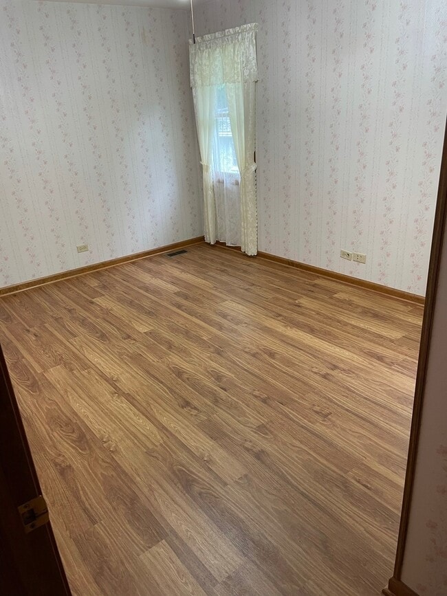 Building Photo - 20693 N Eugene Ave