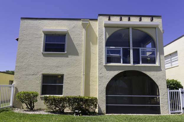 Building Photo - 1727 Minutemen Causeway