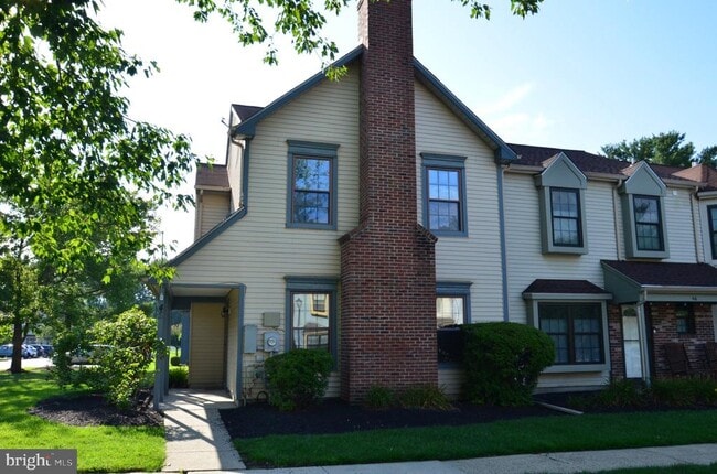 Building Photo - 45 Tynemouth Ct