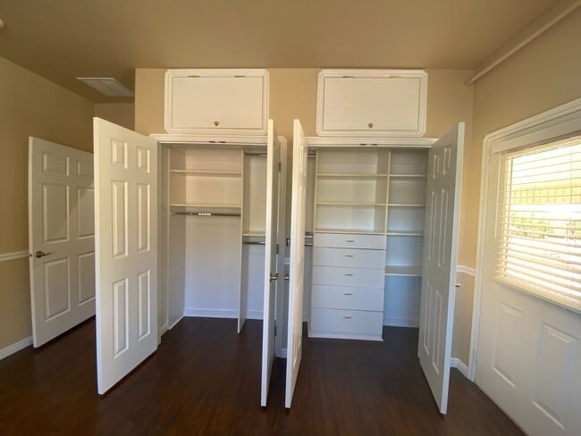 Building Photo - 2 Bed 2 Bath Apartment *UTILITIES INCLUDED*