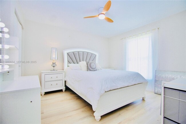 Building Photo - 244 NW 6th Ave