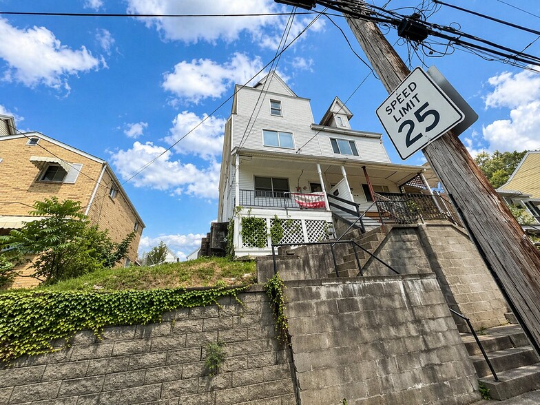 Building Photo - 4229 Haldane St