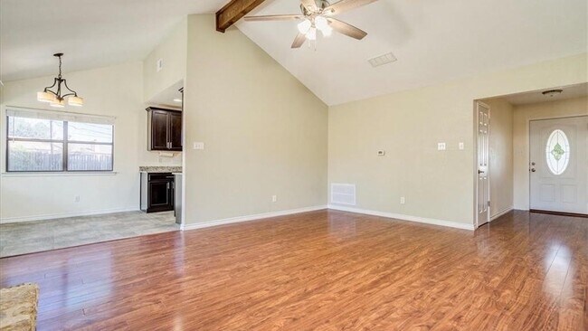 Building Photo - 507 Gregory Cove