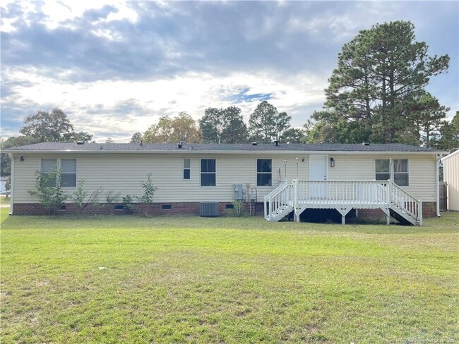 Building Photo - 140 Gibbs Rd